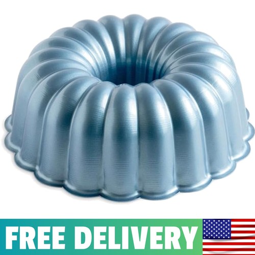 Classic aluminum bundt pan - bundt,